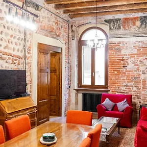  Apartment Spazio Seicentesco Italy